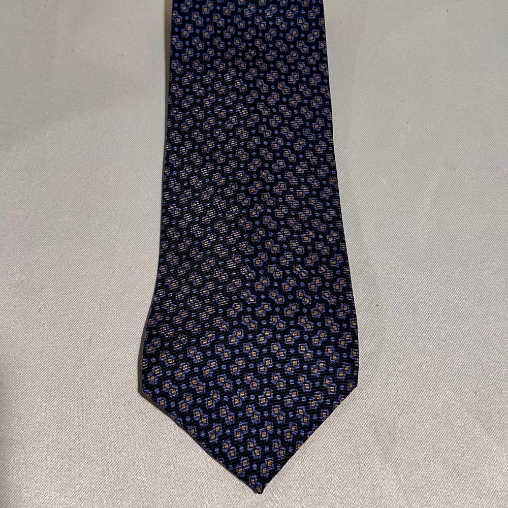 Vintage Mens 100% Silk Neck Tie Navy Blue  Made in USA